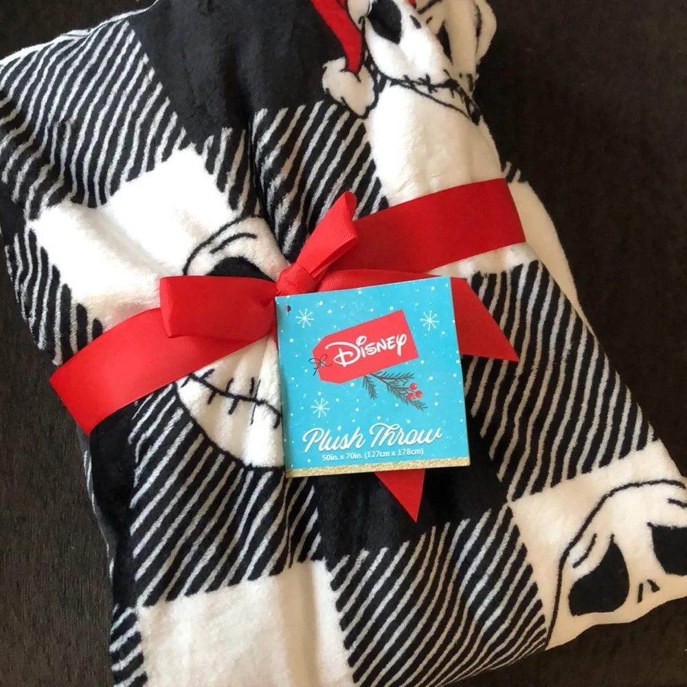 Nightmare Before Christmas Santa Jack Checkered Plush Throw Blanket
